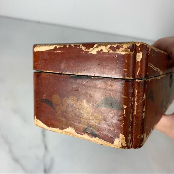 Antique Handpainted Wood Box 10.5 x 4 x 2.5" - Picture 4 of 6